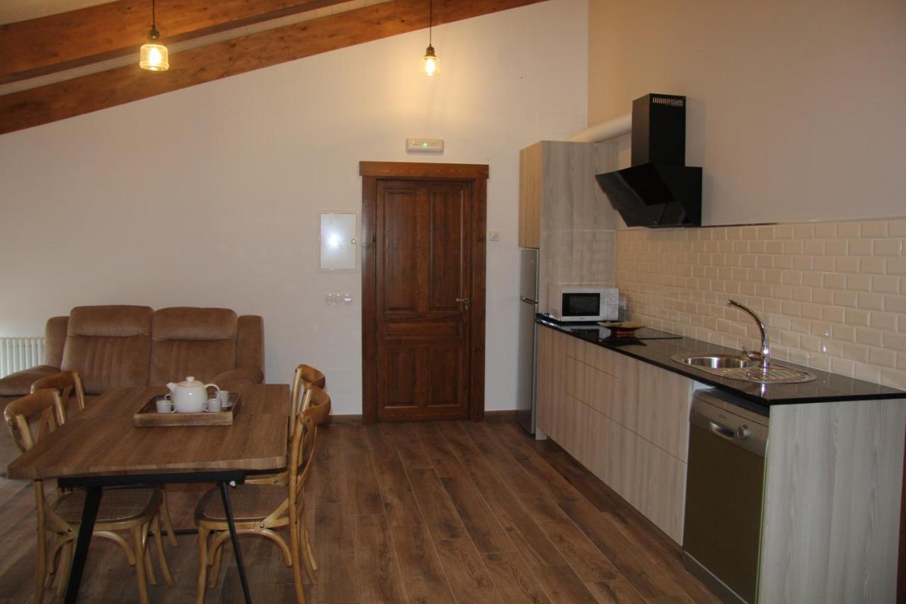 O Muino Casa Ferrador Ribeira Sacra Lägenhet Barantes Exteriör bild