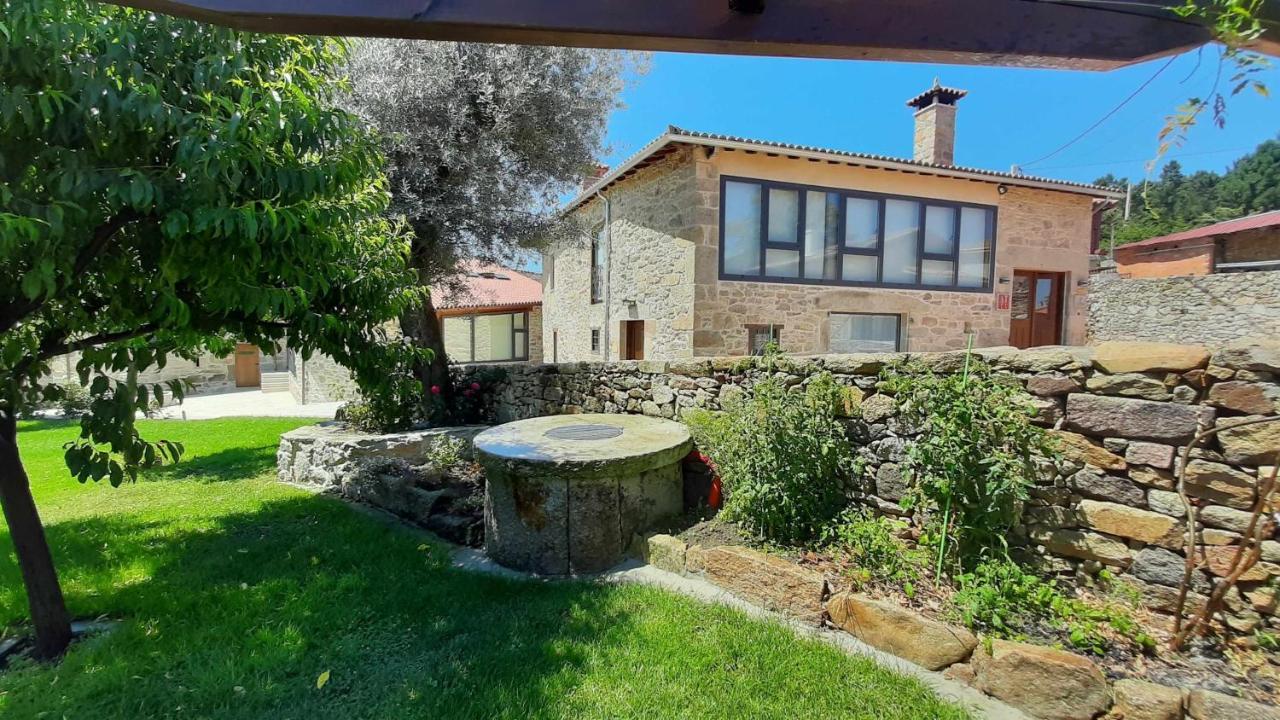 O Muino Casa Ferrador Ribeira Sacra Lägenhet Barantes Exteriör bild